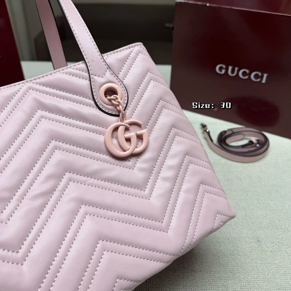 Gucci women's bags - Picture 5 of 8
